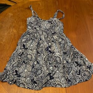 Forever 21 dress size small